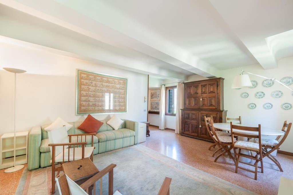 Ca' De La Comare, Relaxing And Elegant Apartment On Canal Grande Venedig Eksteriør billede