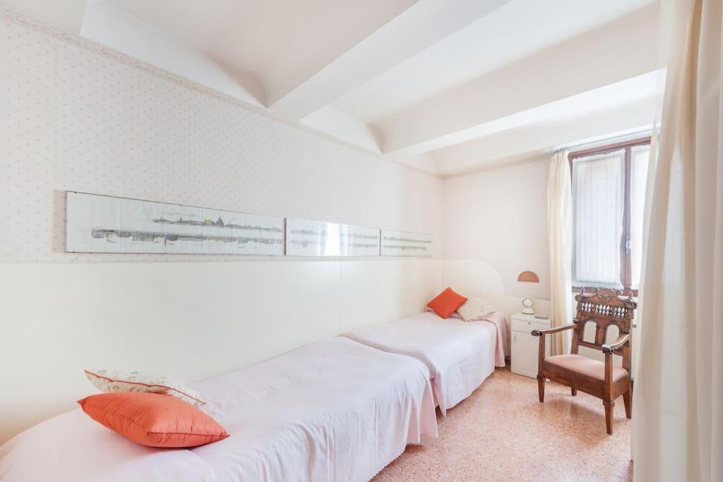Ca' De La Comare, Relaxing And Elegant Apartment On Canal Grande Venedig Eksteriør billede
